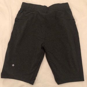Men’s Lululemon Shorts (M)